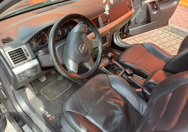 Opel Vectra cena 10500 przebieg: 246929, rok produkcji 2004 z Rybnik małe 781